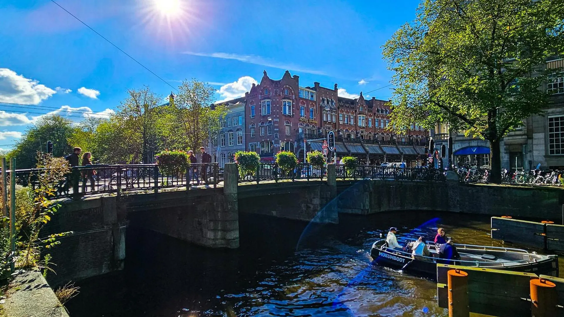 Two Bedroom Apartment In Historic Canalhouse From 1618 - City Centre Amsterdam 2*,