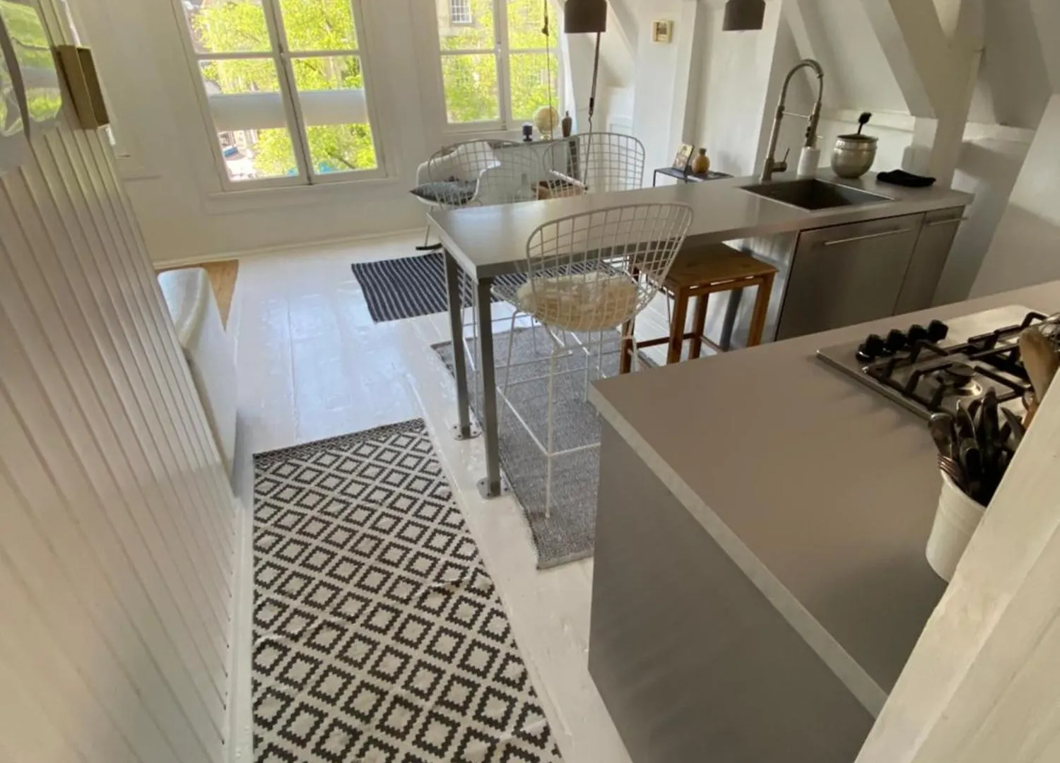 Two Bedroom Apartment In Historic Canalhouse From 1618 - City Centre Amsterdam