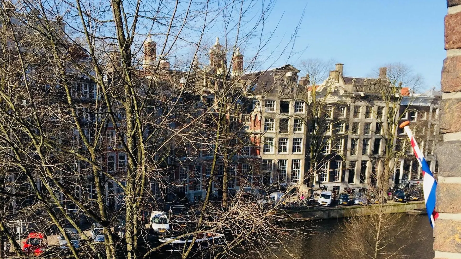 Couette-café Two Bedroom Apartment In Historic Canalhouse From 1618 - City Centre Amsterdam