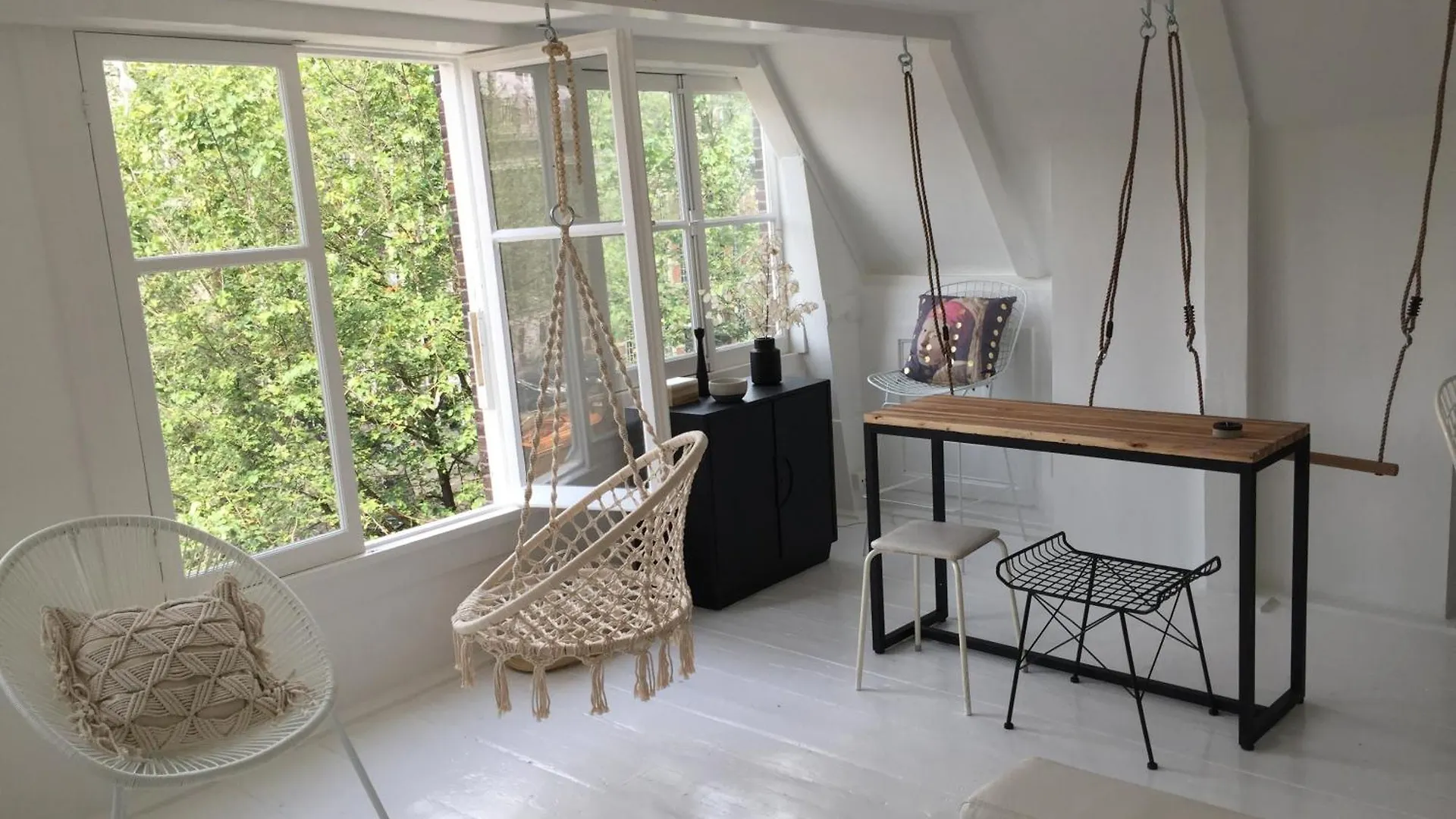 Two Bedroom Apartment In Historic Canalhouse From 1618 - City Centre Amsterdam Pays-Bas